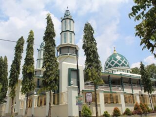 Minaret Masjid Albarokah